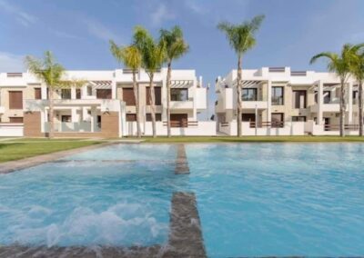 A partir de 60€/Nuit. Venez passer un moment inoubliable dans ce superbe penthouse avec ses 2 chambres et 2 salles de bain.