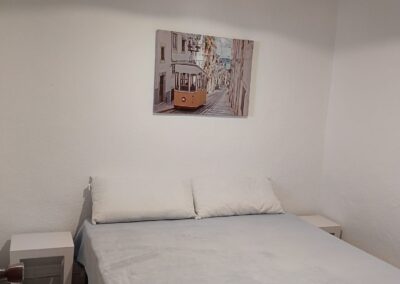 Chambre principale de Casa La Pequeña à Torrevieja avec lit double
